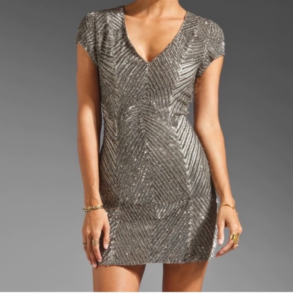Parker Serena Short Sleeve Mini Silver Sequin Cocktail Dress